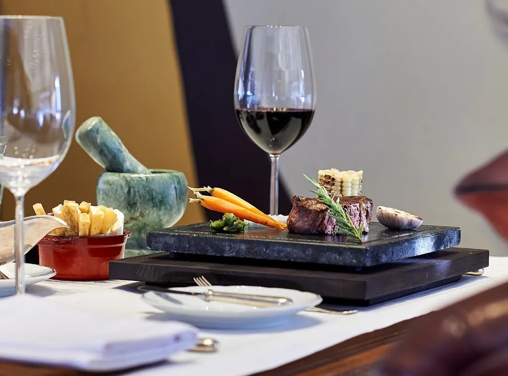 The Grill Dining & Lounge_Egypt_slider_image_3