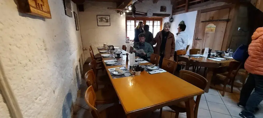 Creux du feu (ouvert du 02.11 au 30.04) ristorante a Broc