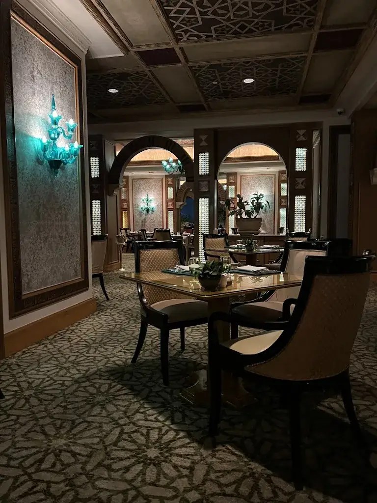 Dina Elshamy_Zitouni_Egypt_review