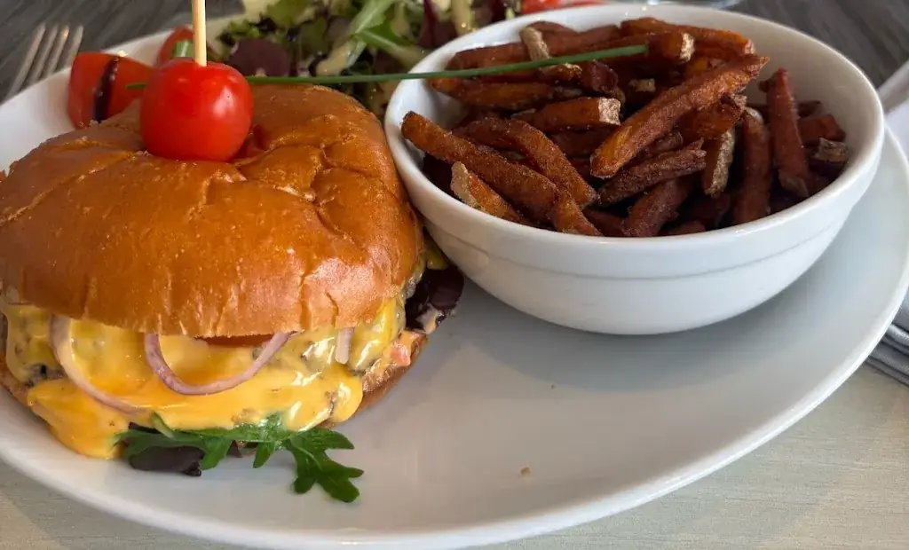 Yann C_Le Verre y Table_Champ-sur-Drac_review