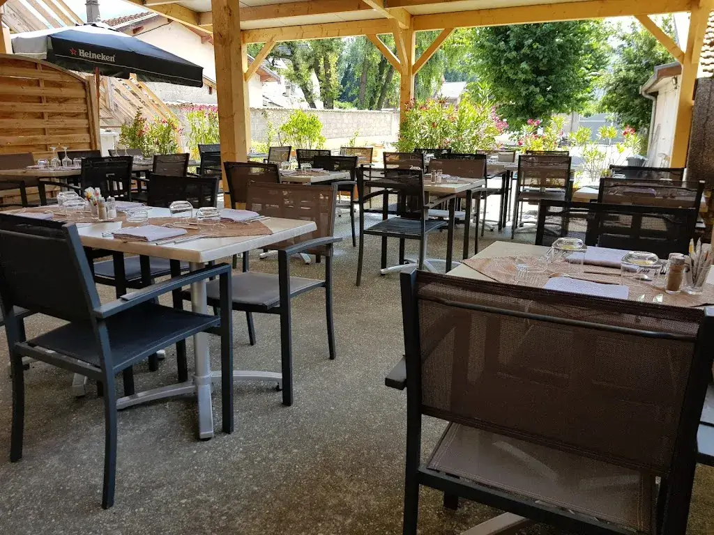 Le Verre y Table restaurant in Champ-sur-Drac