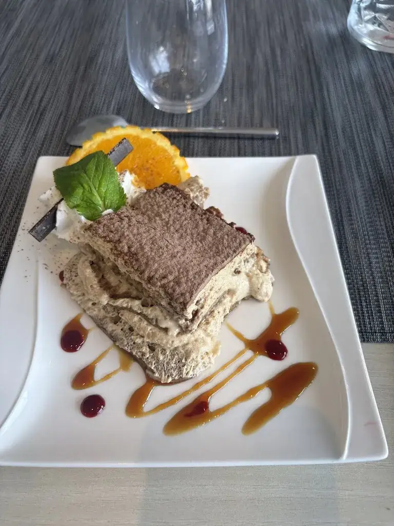 Le Verre y Table_Champ-sur-Drac_slider_image_2