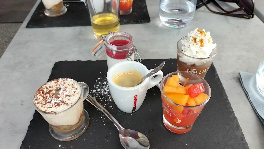 Elisabeth Serre_Restaurant le vintage cafe_Champ-sur-Drac_review