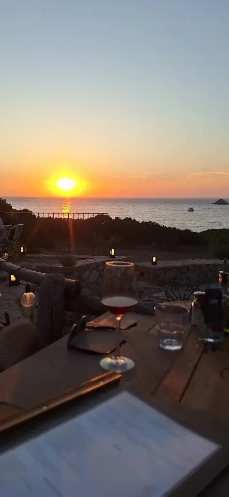 lisa duncan_U Nichjaretu_Calvi_avis