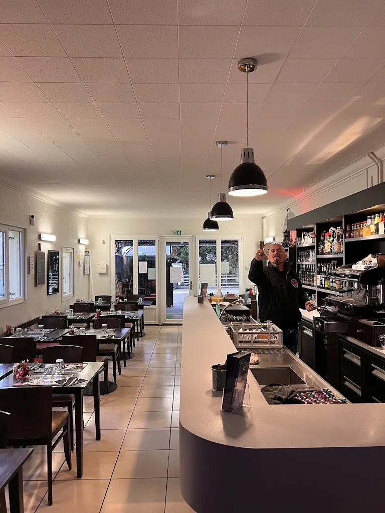 Chez LoLo - Lo lafete prod restaurant in Champ-sur-Drac