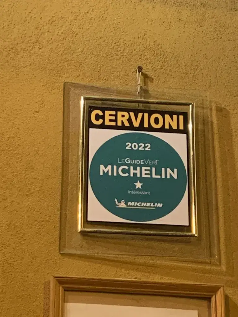 Alexandra Tirello_Restaurant Les Trois Fourchettes_Cervione_review