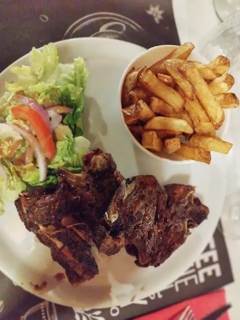 Menu_Restaurant u poghju_Santa-Maria-Poggio_image_8