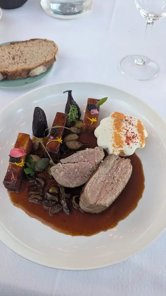 Léonard Condemine_A Terrazza_Ajaccio_review