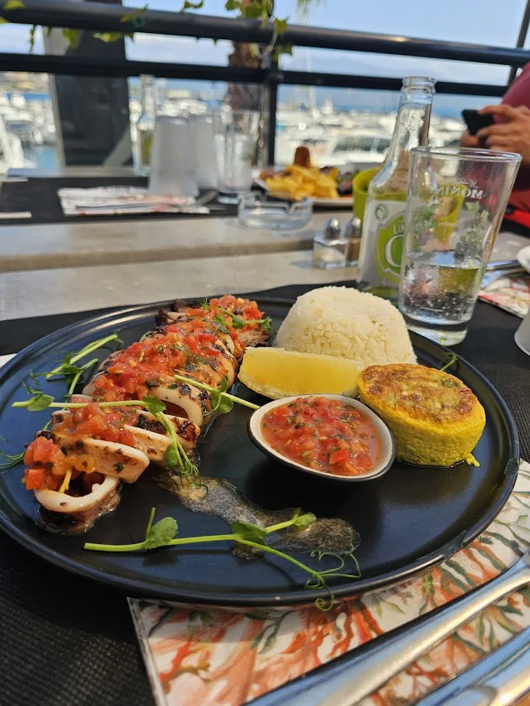 Cosmin Ionita_Tra Di Noi_Ajaccio_review