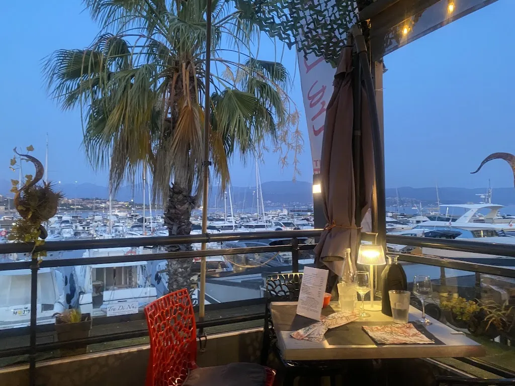 Tra Di Noi_Ajaccio_slider_image_3