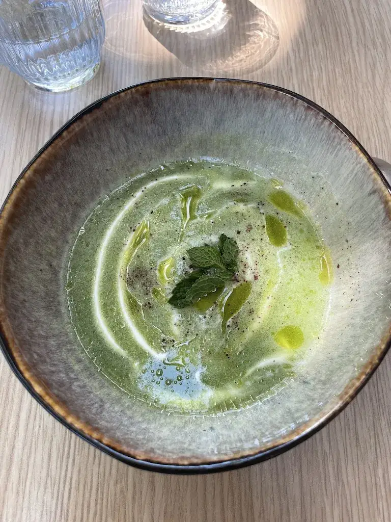 Lou-Ann Cazaux_La Nouvelle Auberge_Chabeuil_review