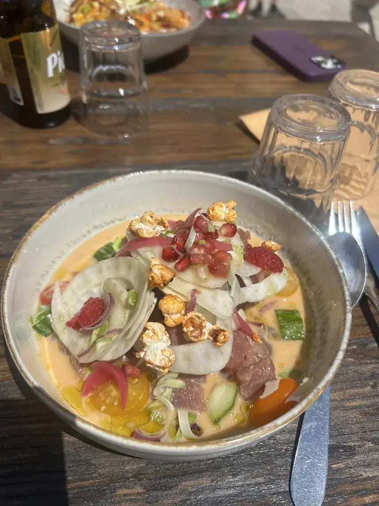 Ece Muratoğlu_Bistrot Canaille_Ajaccio_recensione