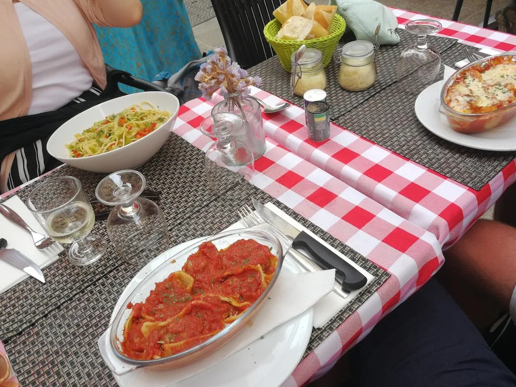 Toma Palecek_U Campanile - Chez Pascale_Ajaccio_review