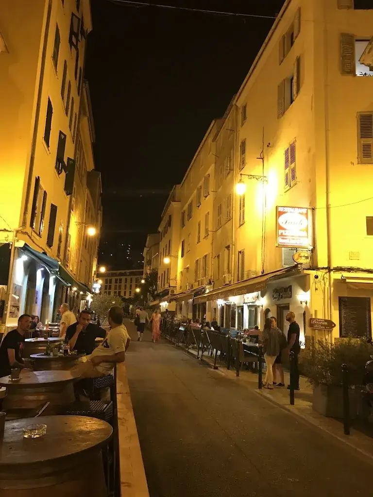 Ivan Aguilar_Le Roi de Rome_Ajaccio_review