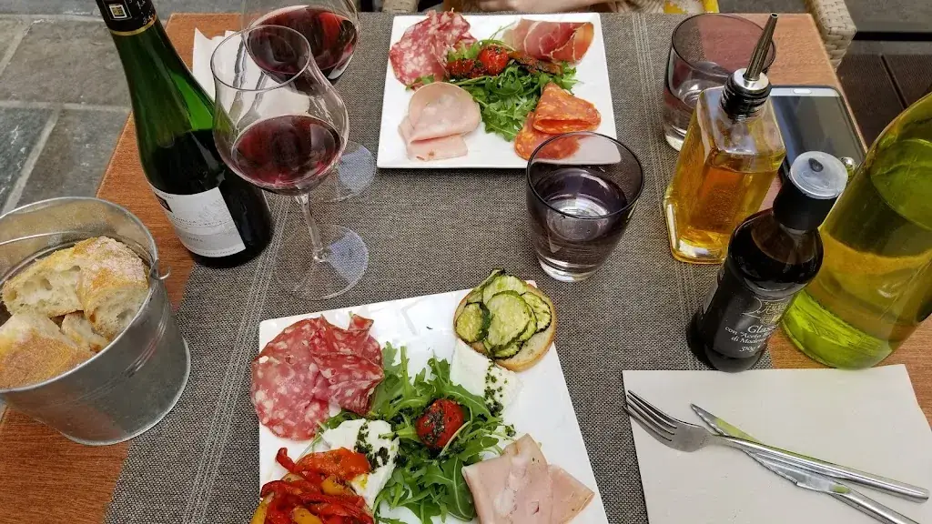 Via Roma_Ajaccio_slider_image_3