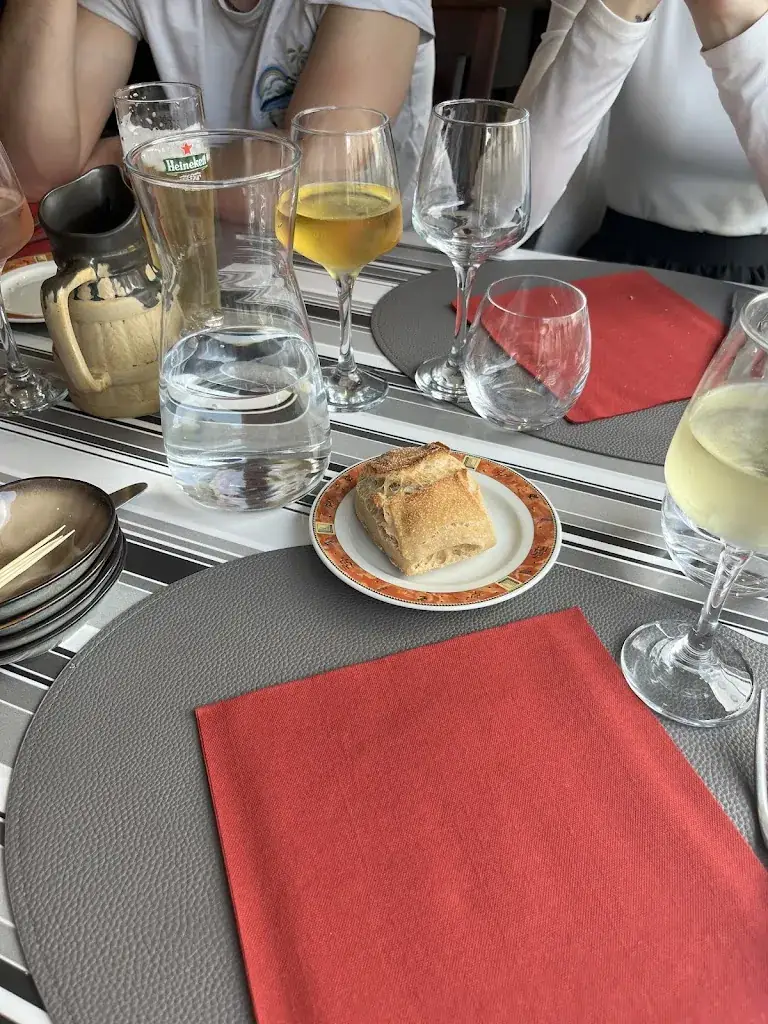 Solenne Portail_Hôtel Restaurant Les Copains_Ambert_review