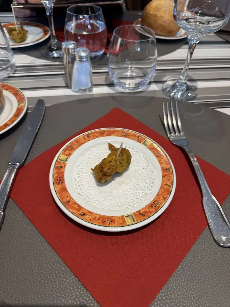 Flo_Hôtel Restaurant Les Copains_Ambert_review