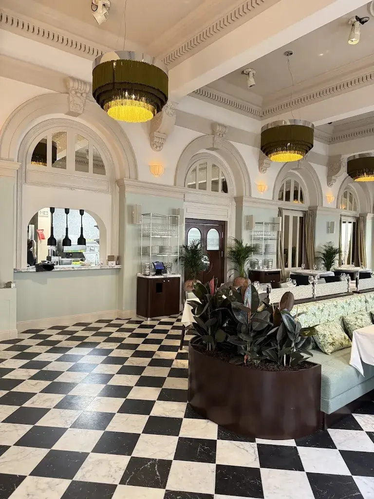 Karim Bourgi_Le Grand Café Napoléon_Ajaccio_review