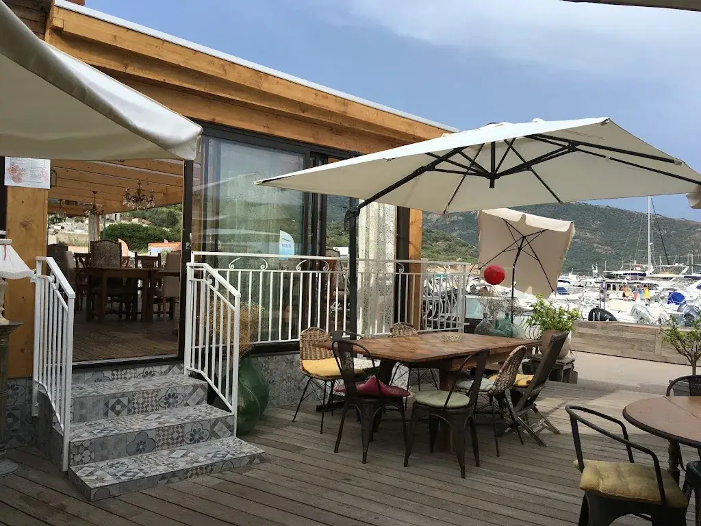 Ind’è Paulo restaurant à Cargèse