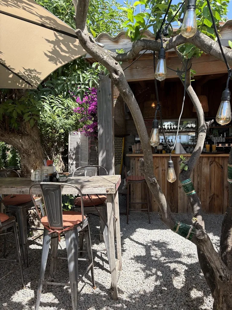 Café Le Yuka ristorante a Cargèse