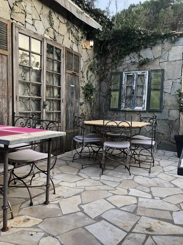 Le Serenu_Cargèse_slider_image_1