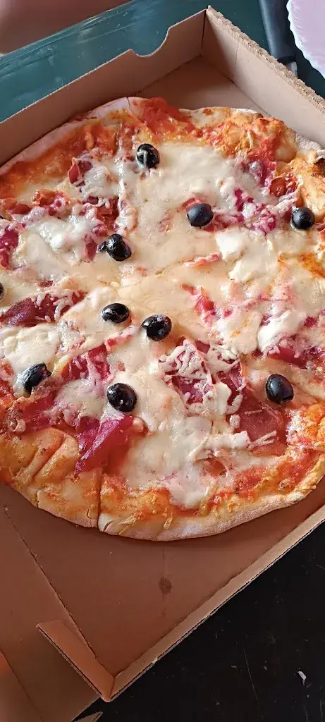 Mikaël D_U Tragulinu_Cargèse_review