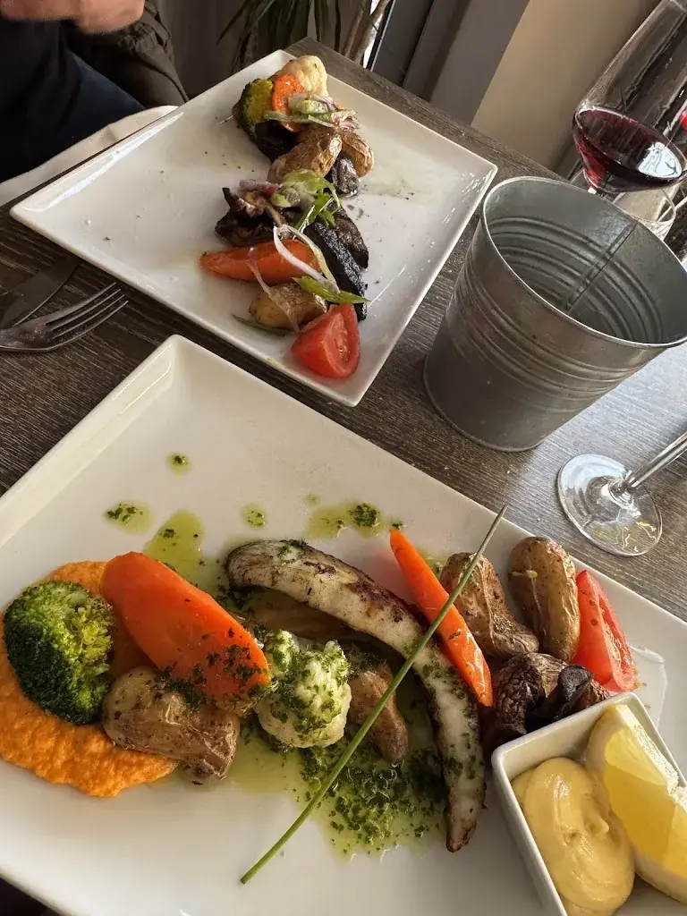 Amy_Rive Sud_Albitreccia_reseña