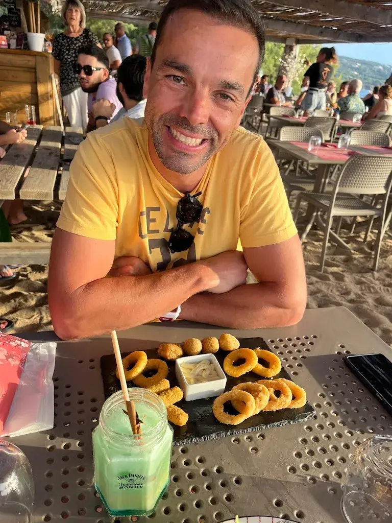 Luis Carvalho_Paillote Les Tamaris Agosta Plage_Albitreccia_review