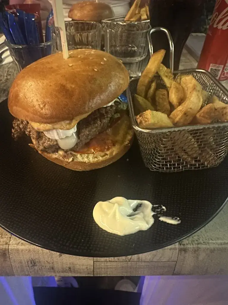 Menu_Le Burger Bar Porticcio_Grosseto-Prugna_image_2