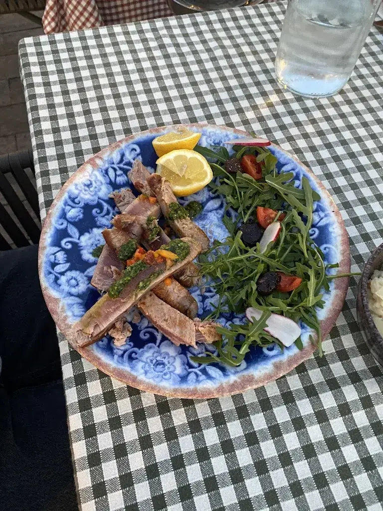 Eveline Berzina_Nonna_Grosseto-Prugna_review