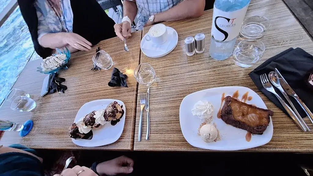 Joyce Fliegel_Le Rivoli_Grosseto-Prugna_review