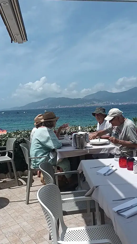 Restaurant le Club_Grosseto-Prugna_slider_image_2