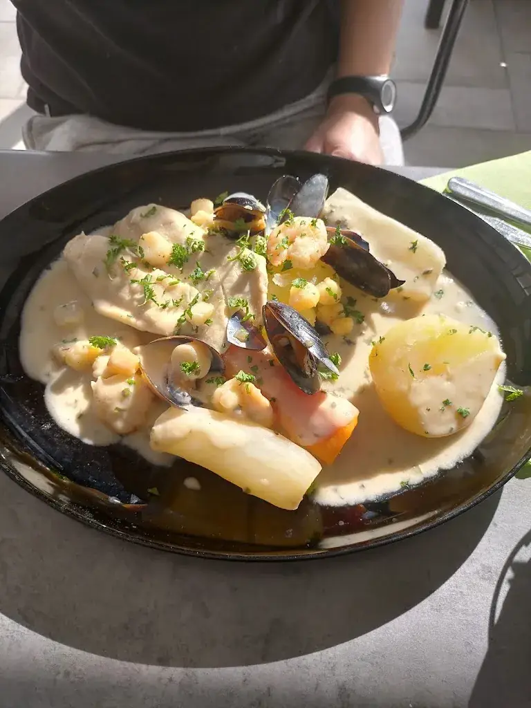 christophe mumcular_Chez Marielle_Chabeuil_recensione