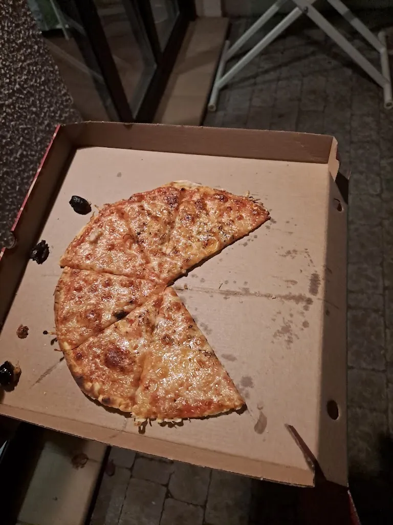 Antonin THIEBAUD_Pizza Agosta (La Cabane)_Albitreccia_review