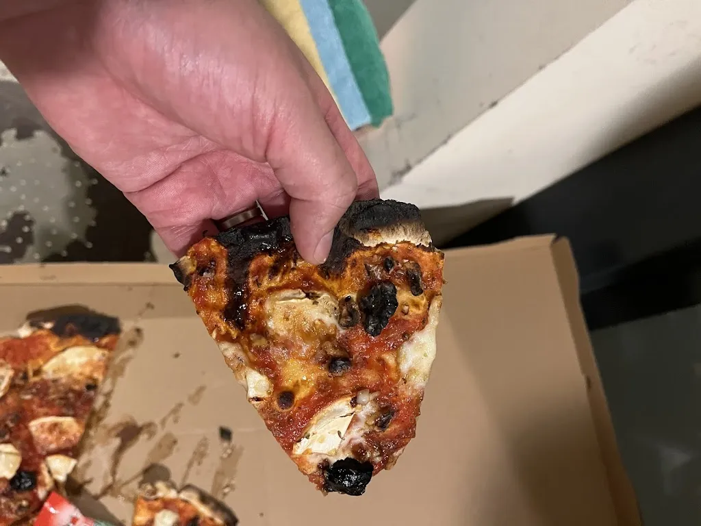 noltecuisinedesign_Pizza Agosta (La Cabane)_Albitreccia_review