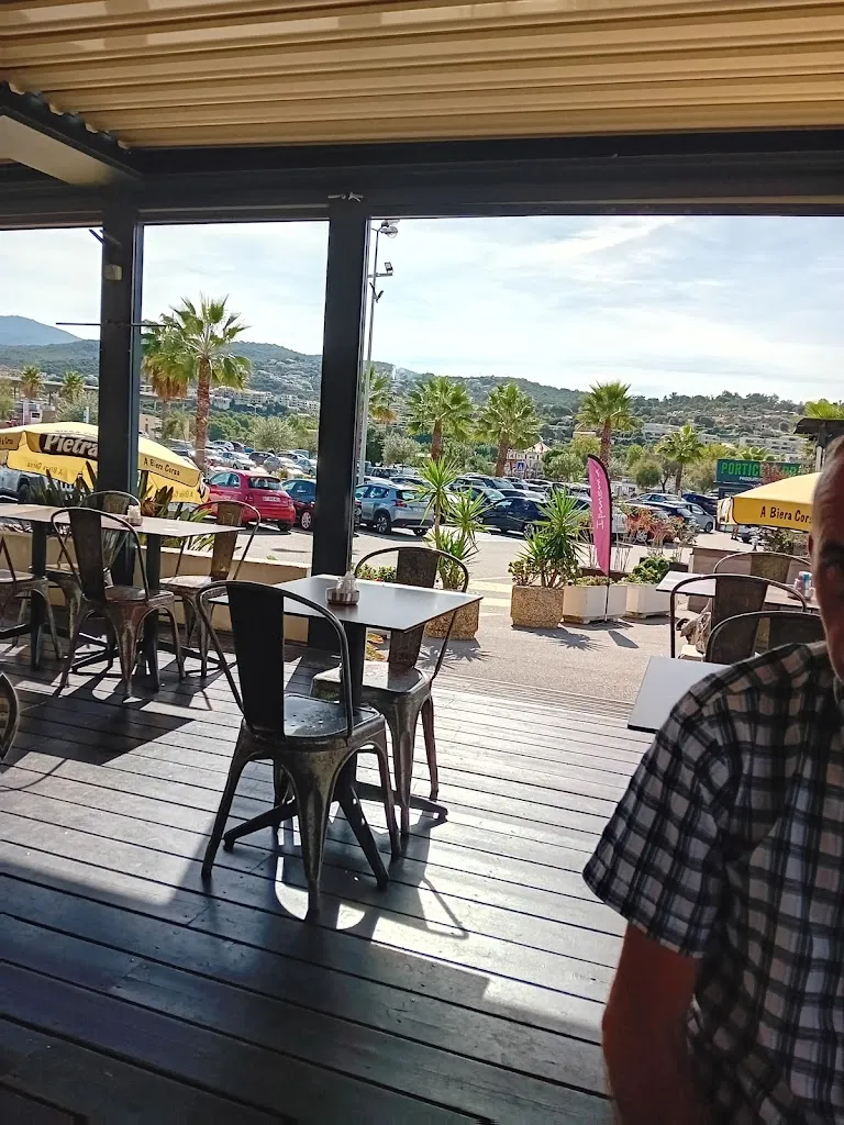 Beranvince Vincent_Brasserie gelateria de porticcio_Grosseto-Prugna_Bewertung