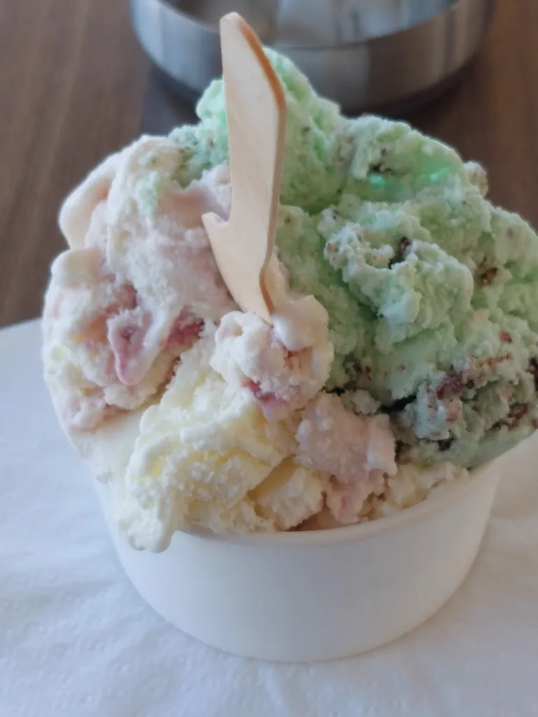 Christine lagatie_Brasserie gelateria de porticcio_Grosseto-Prugna_Bewertung