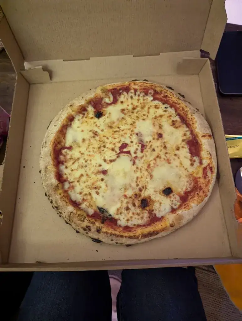 Pauline Jullien_Pizz’O Bois_Chabeuil_reseña