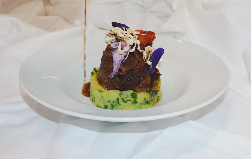 Menü_Brasserie U Punente - Restaurant Radisson Ajaccio_Albitreccia_Bild_9