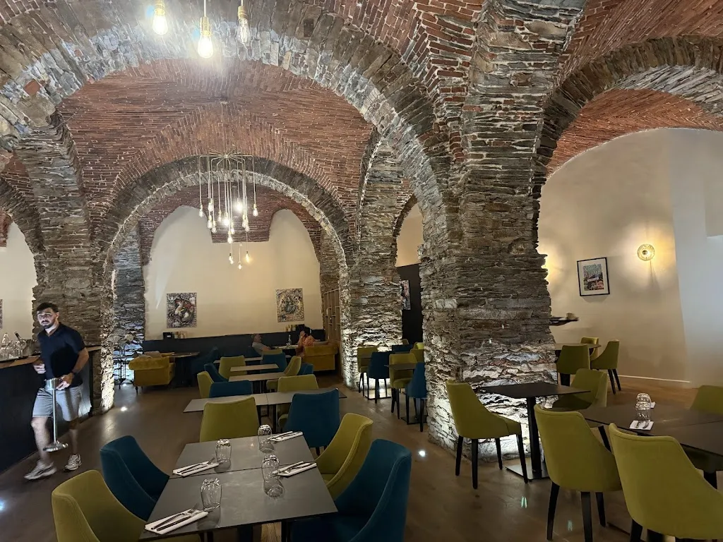 Restaurant Le Mademoiselle_Bastia_slider_image_3
