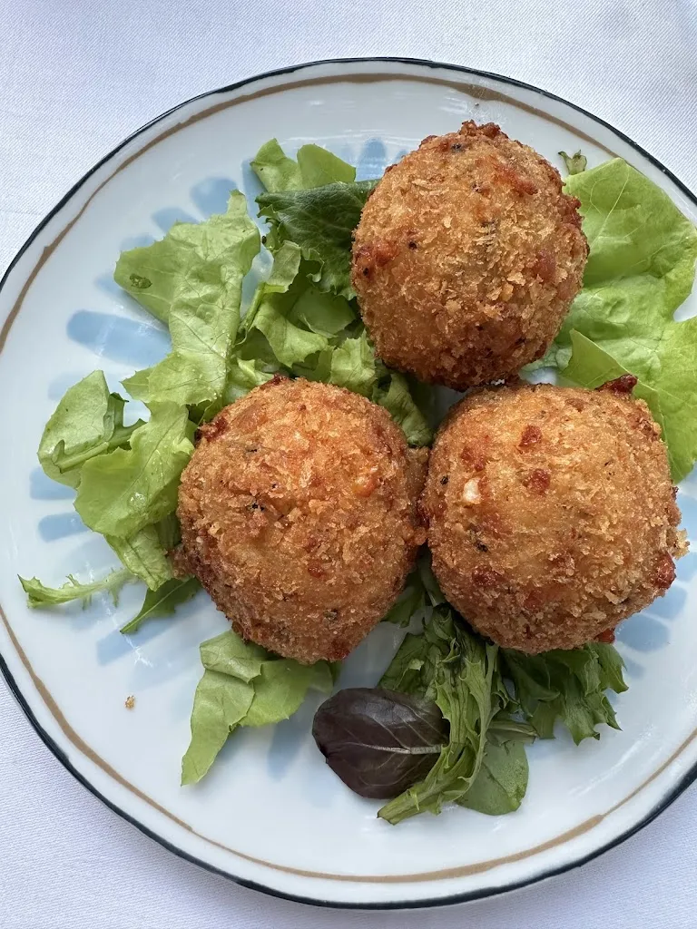 R_Nova_Bastia_review