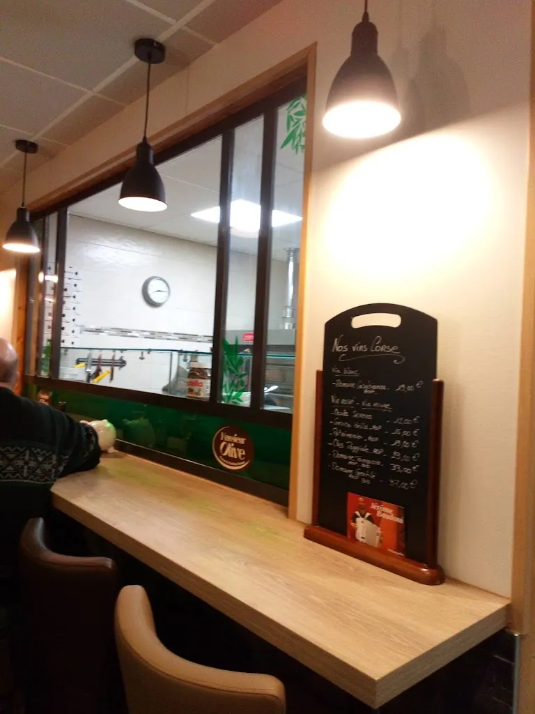 Brigitte Tonnaire_La Bayle_Entrelacs_review