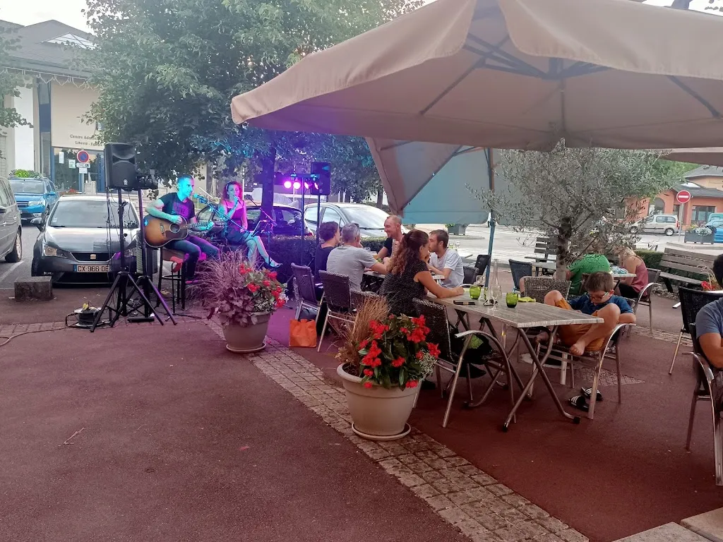 La Bayle restaurant in Entrelacs