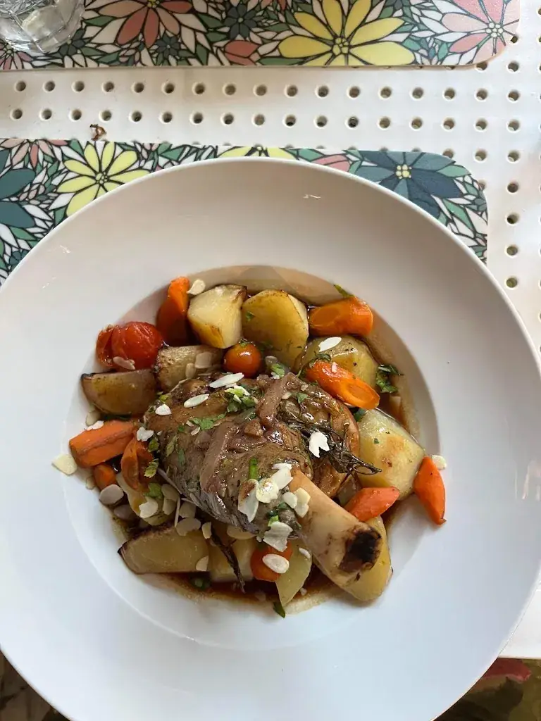 Manon Caron_La Cuisine du Sud_Bastia_review