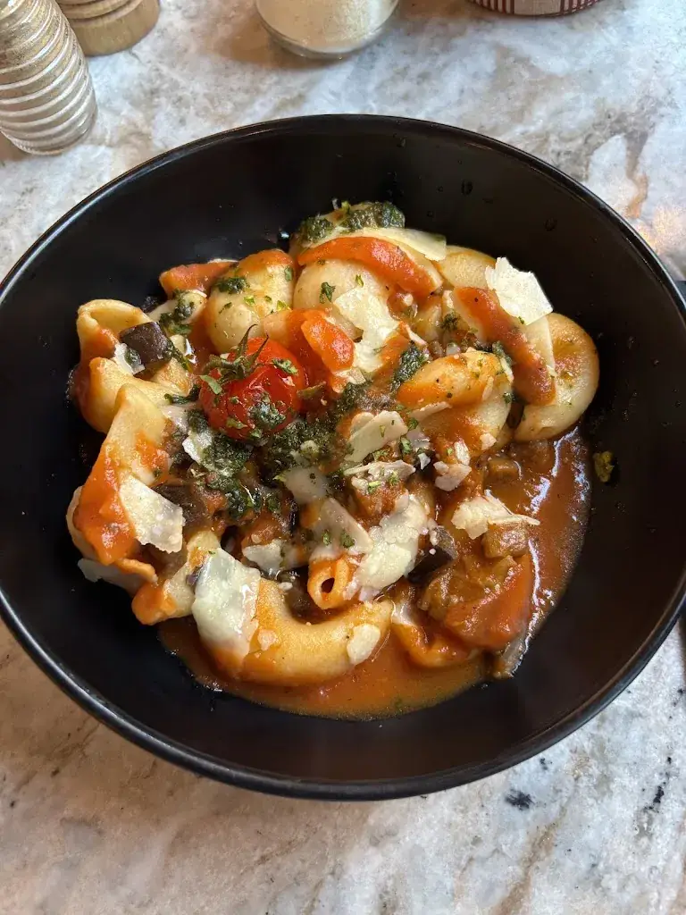 Dominic Hamilton_A Loghja - Bar à pâtes_Bastia_review