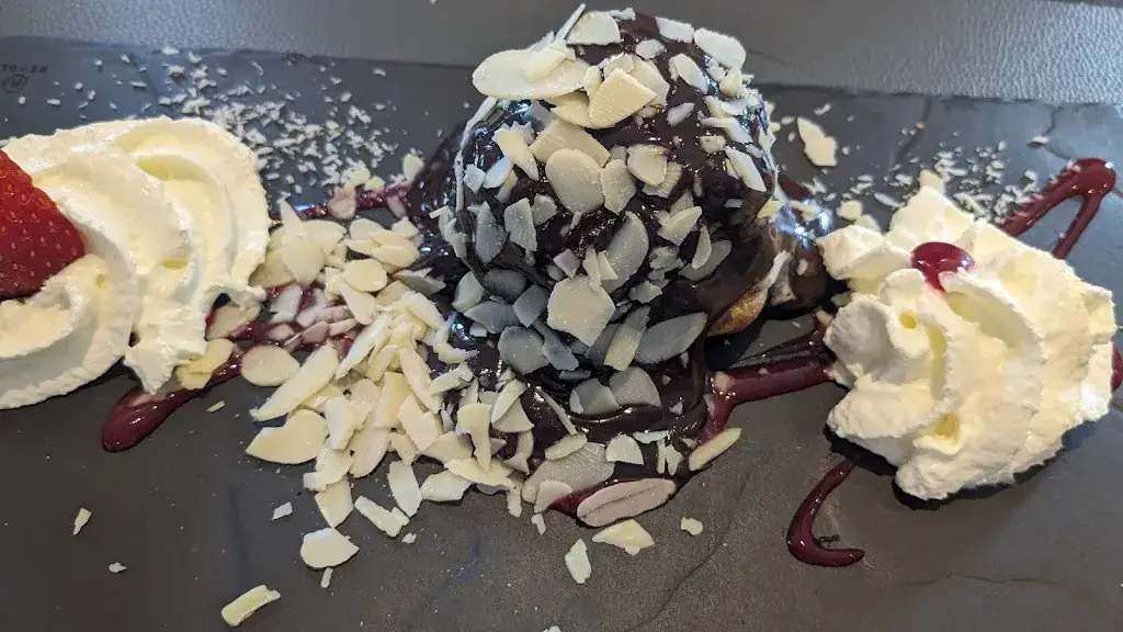 Romain MANERO_L'evasion D'adamy_Malissard_review