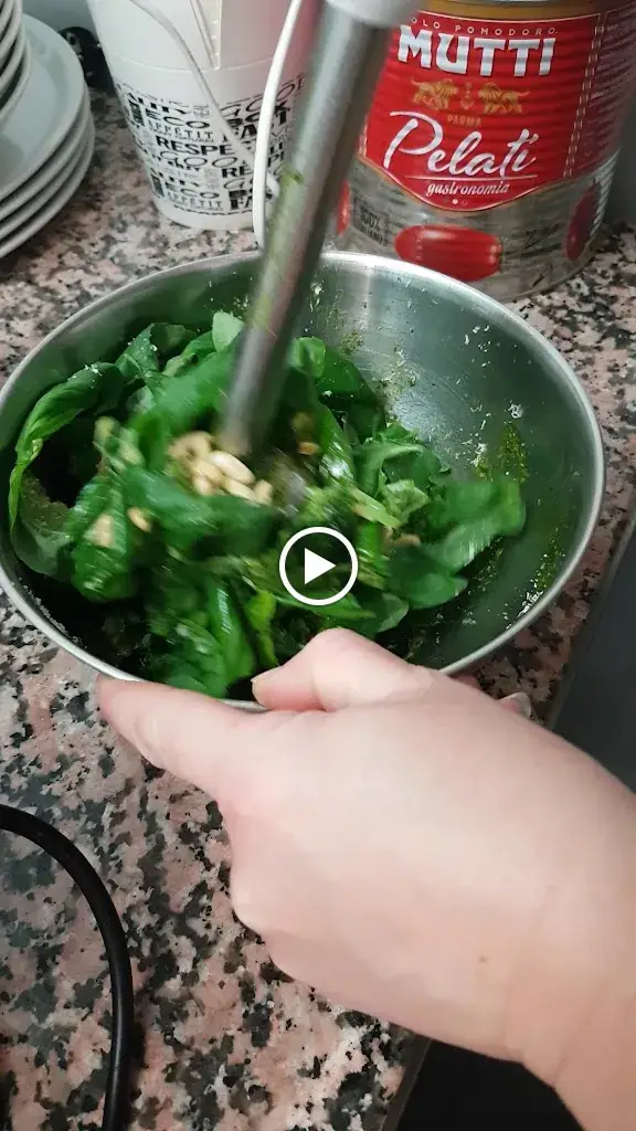 Pizzeria Restaurant Mediterranea cucina Italiana_Bastia_slider_image_2