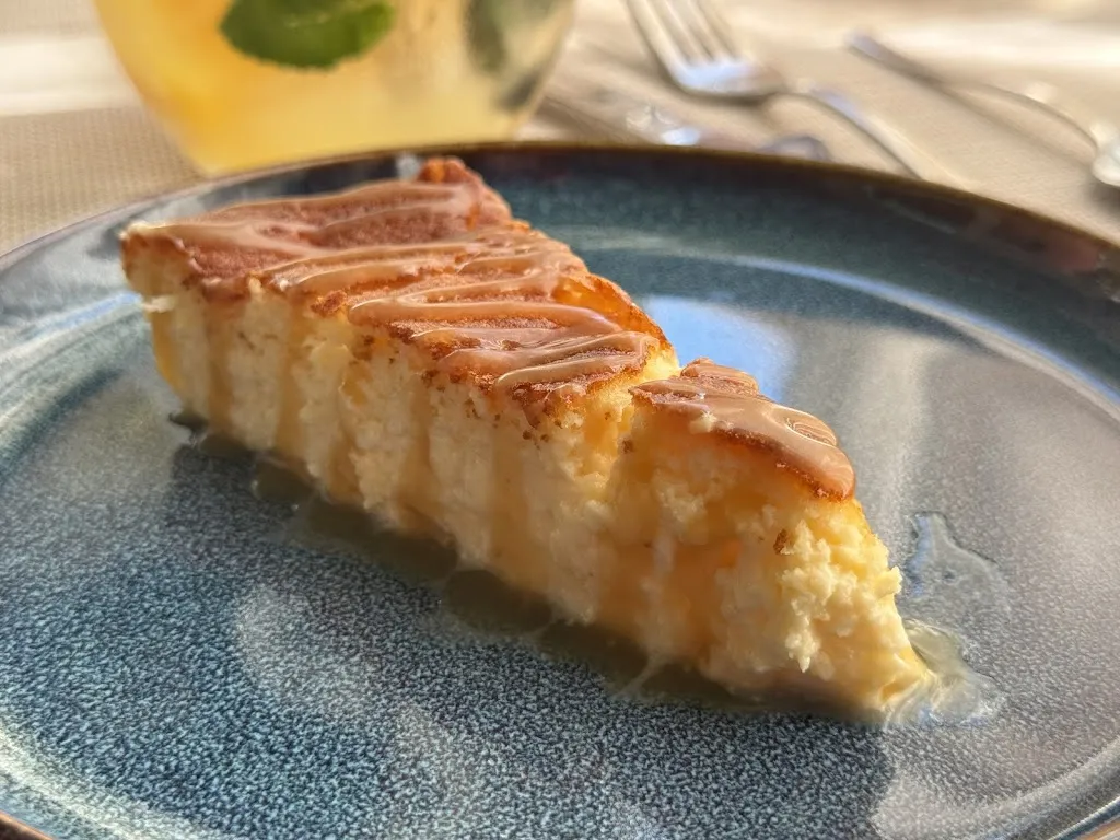 David E. Weekly_À Casa di l'Orsu_Corte_review