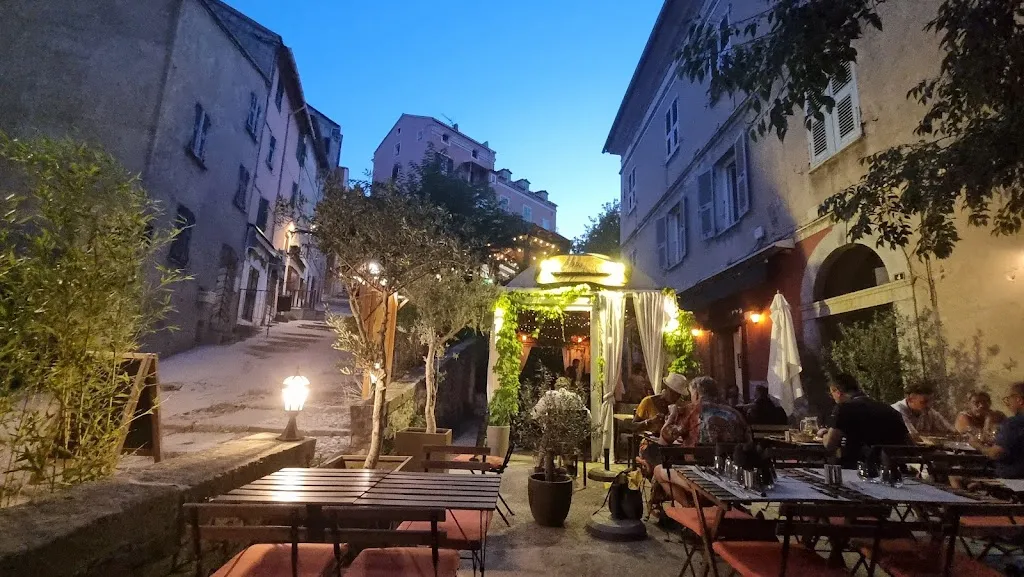 À Casa di l'Orsu restaurant à Corte