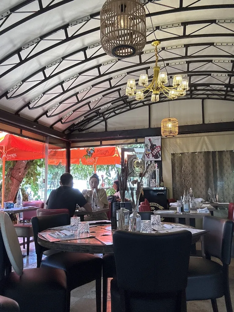 Yann Brossard_L’Attellu biguglia_Biguglia_review